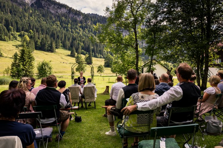 Hochzeit Oberstdorf Berggasthaus Rohrmoos freie Trauung